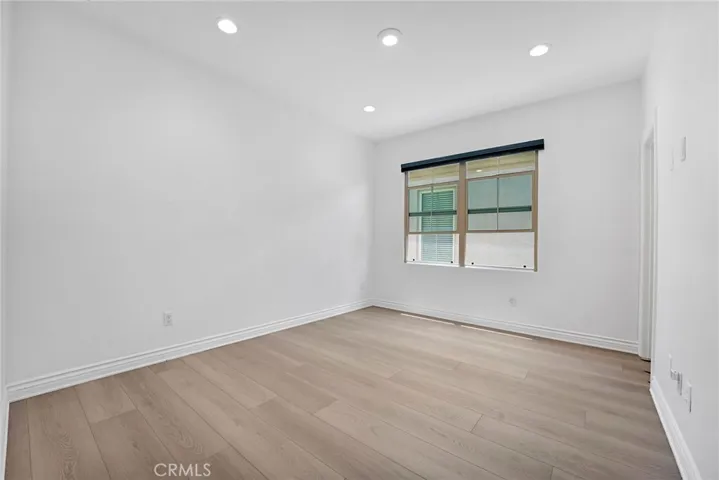 112 Vessel, Irvine, California 92618