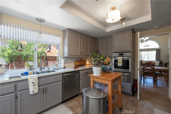 1348 Avenida Roundelay, San Jacinto, California 92583