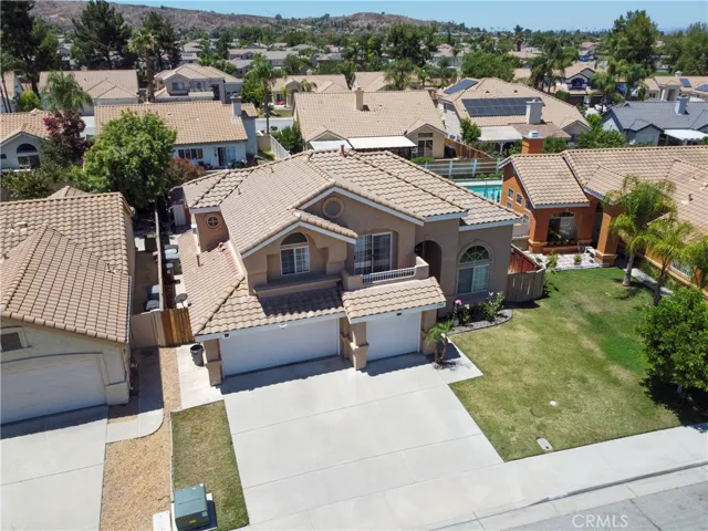1348 Avenida Roundelay, San Jacinto, California 92583