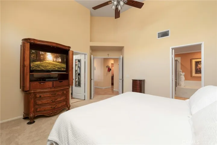 1348 Avenida Roundelay, San Jacinto, California 92583