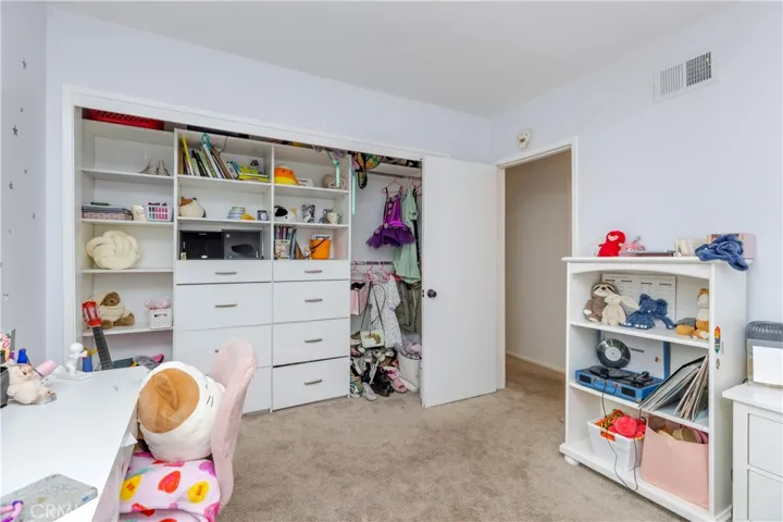 21809 Martinez, Woodland Hills, California 91364