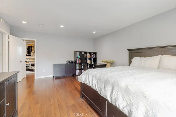 21809 Martinez, Woodland Hills, California 91364