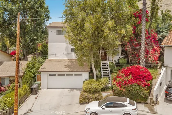21809 Martinez, Woodland Hills, California 91364