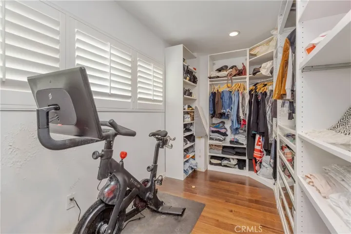 21809 Martinez, Woodland Hills, California 91364