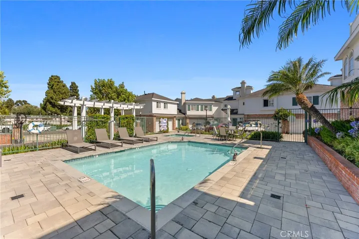 Enjoy the community pool and relaxing spa.