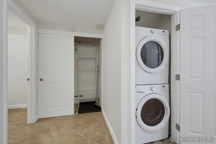 3614 Caminito Carmel Lndg, San Diego, California 92130