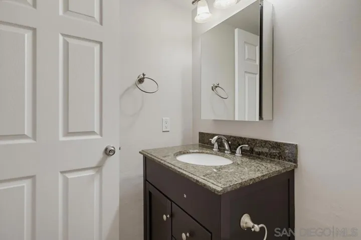 3614 Caminito Carmel Lndg, San Diego, California 92130