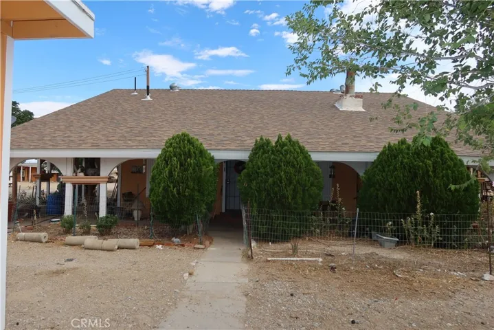 37950 E End, Lucerne Valley, California 92356