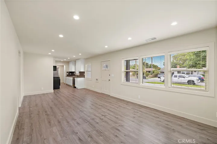 443 S Devon, Orange, California 92868