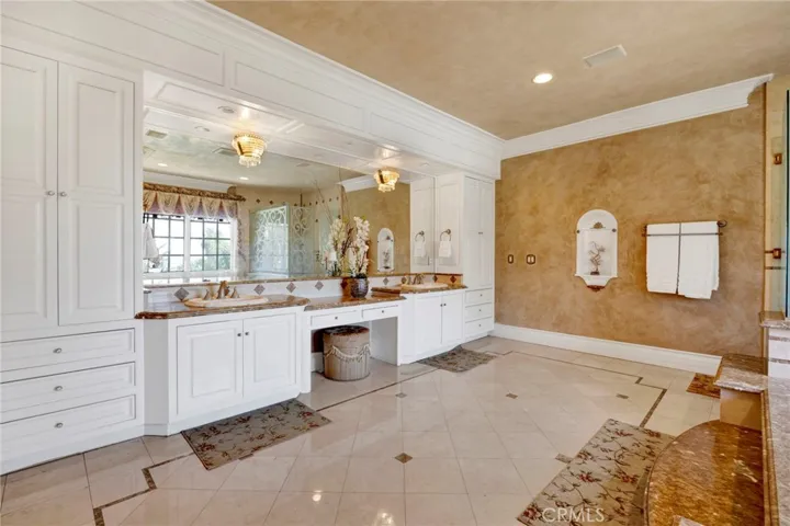 515 Deodar, Bradbury, California 91008