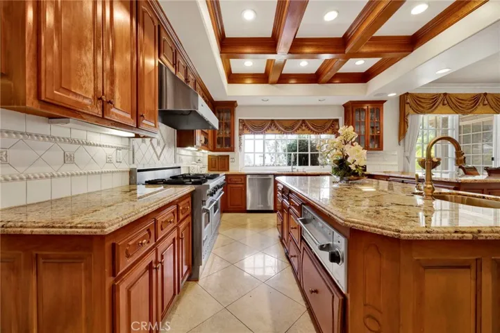 515 Deodar, Bradbury, California 91008