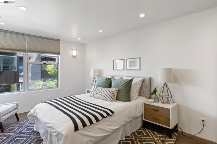 755 Folger Ave, Berkeley, California 94710