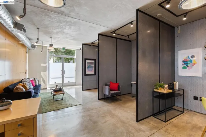 755 Folger Ave, Berkeley, California 94710