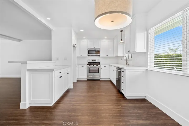 Kitchen, NEW stainless refrigerator included 
