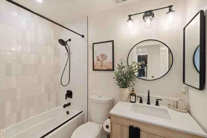 28-37271-37th-st-e_028
