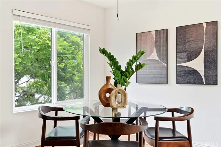 5807 Green Valley #323