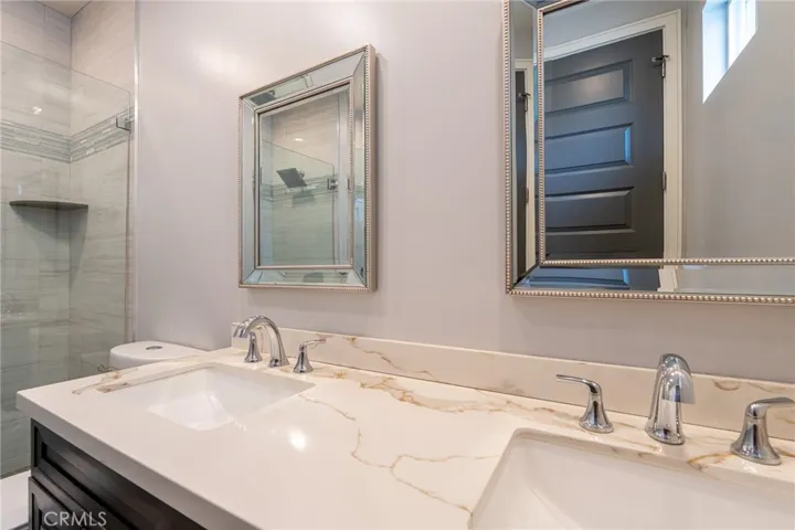 6938 Peach Avenue, Van Nuys, California 91406