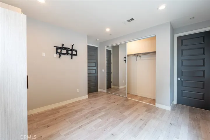 6938 Peach Avenue, Van Nuys, California 91406