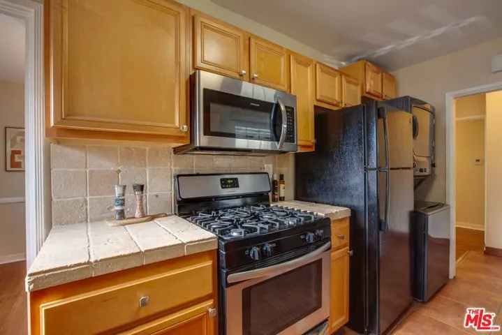 15031 kitchen