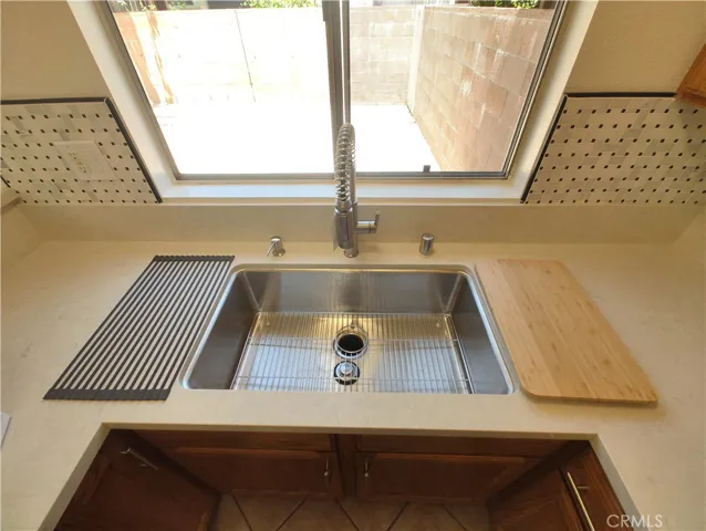 10125 De Soto, Chatsworth, California 91311
