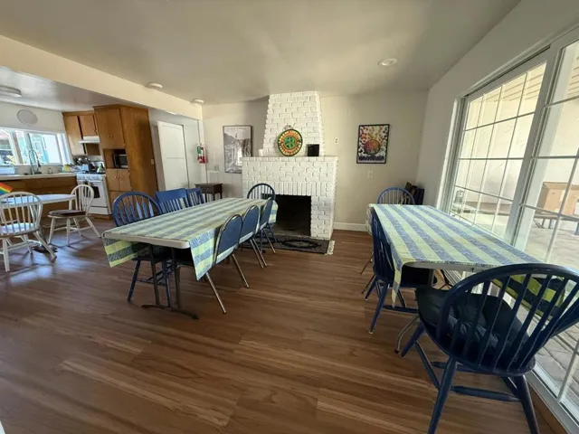 Common Dining Area 2