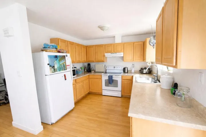6026 Soquel Drive, Aptos, California 95003