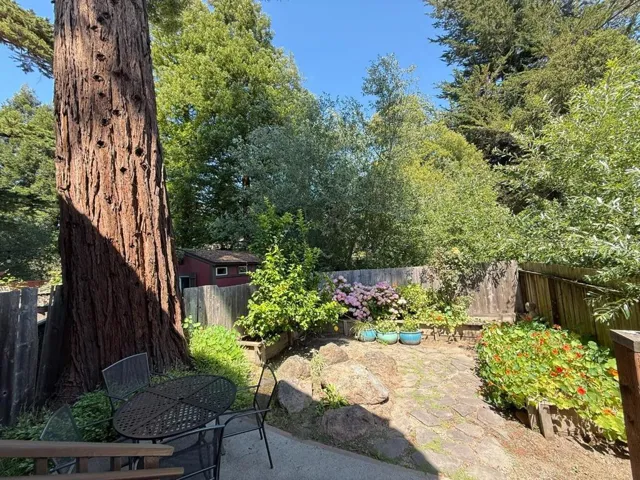 6026 Soquel Drive, Aptos, California 95003