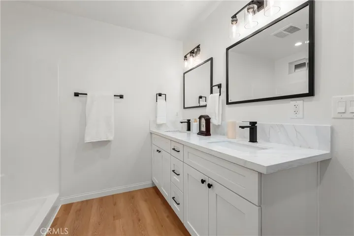 20548 Medio Street, California City, California 92505