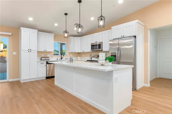 20548 Medio Street, California City, California 92505