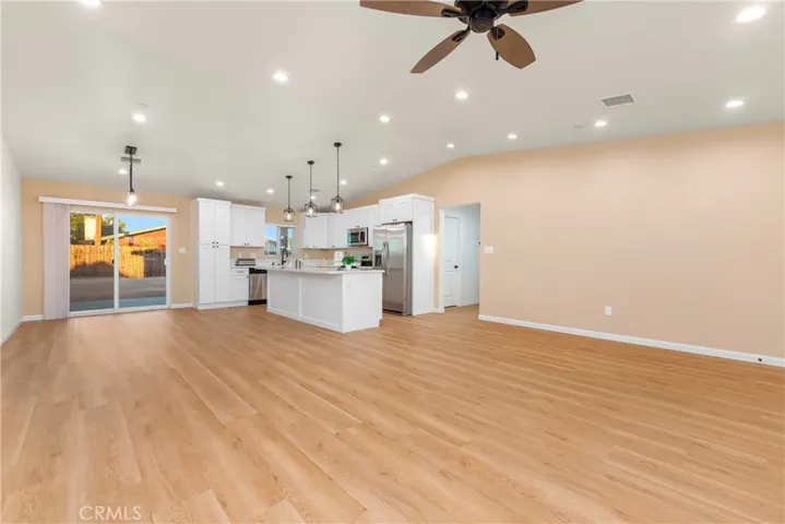 20548 Medio Street, California City, California 92505