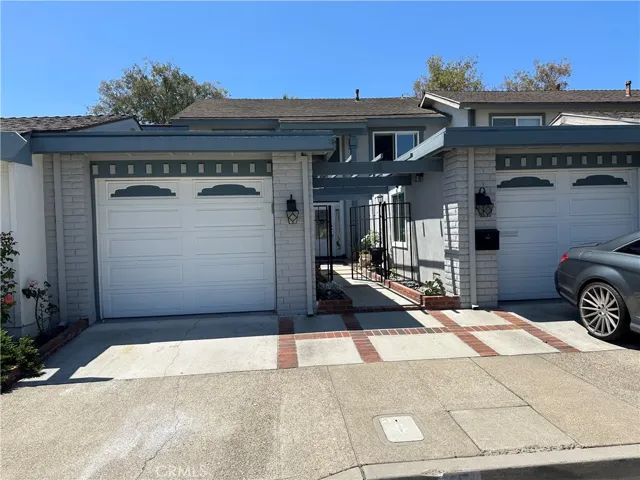 15 Foxglove 2, Irvine, California 92612