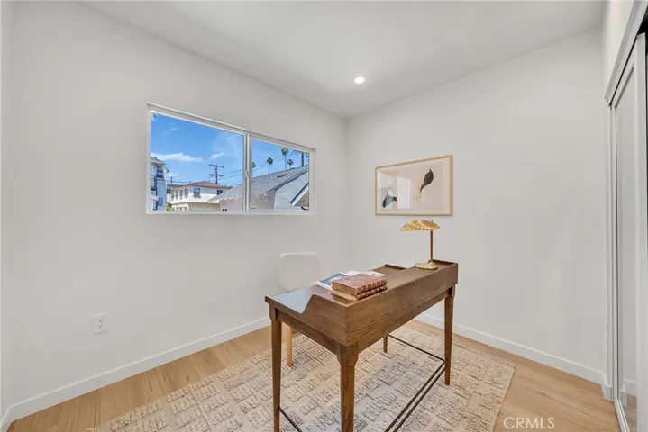 1606 1/2 N Kingsley, Los Angeles, California 90027
