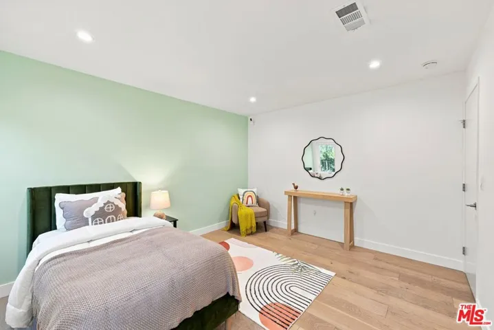 1932 S Crescent Heights Boulevard, Los Angeles, California 90034