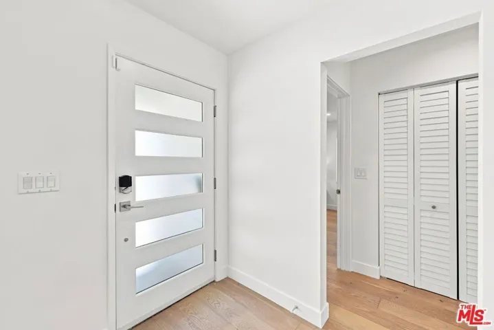 1932 S Crescent Heights Boulevard, Los Angeles, California 90034