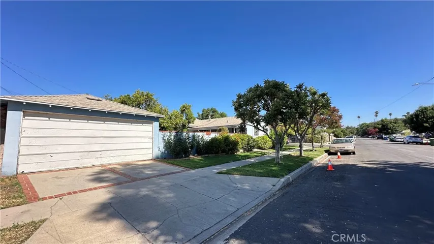 19400 Scroll, Los Angeles, California 91335