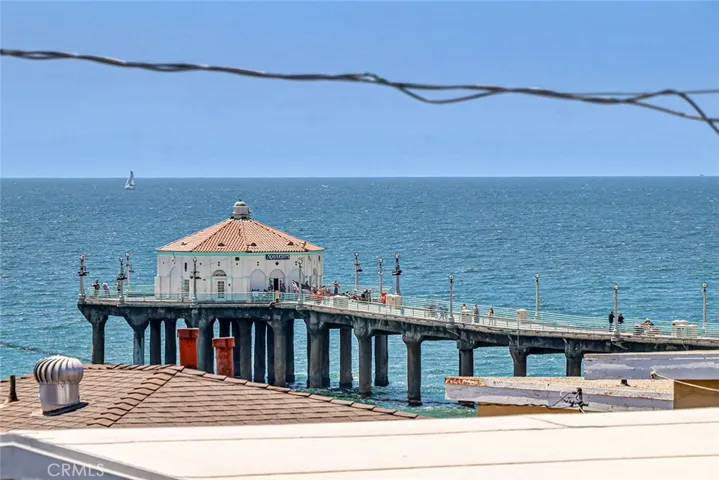 125 9th Street C, Manhattan Beach, California 90266