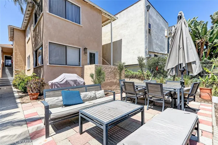 125 9th Street C, Manhattan Beach, California 90266
