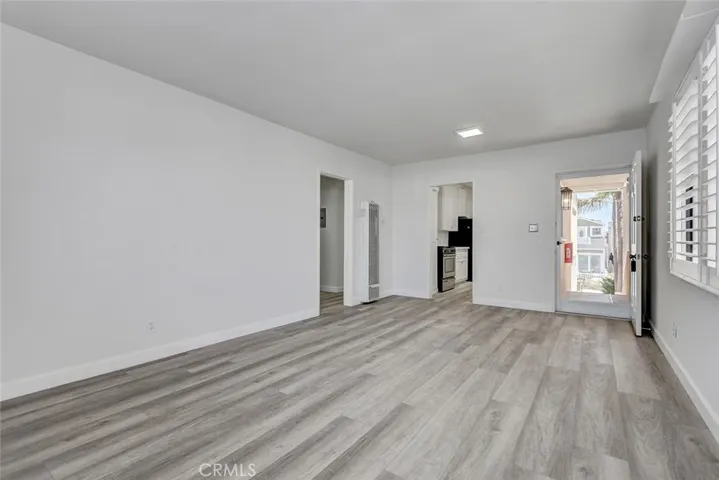 125 9th Street C, Manhattan Beach, California 90266