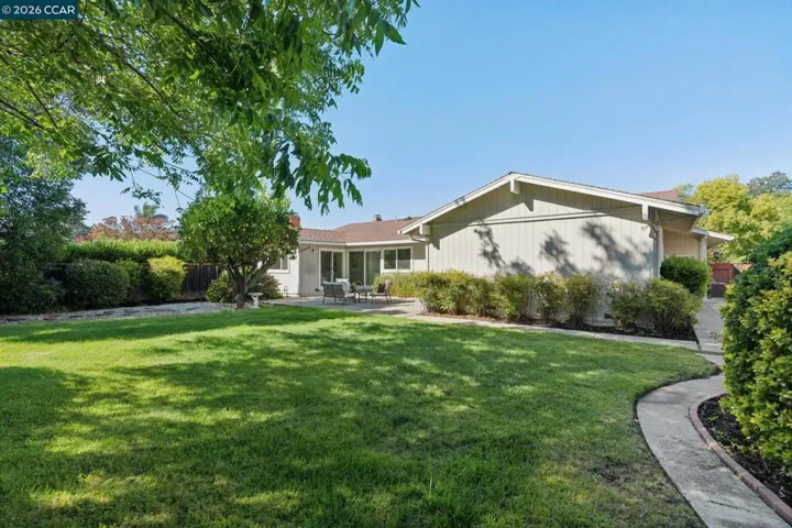 337 Barrow Court, Walnut Creek, California 94598