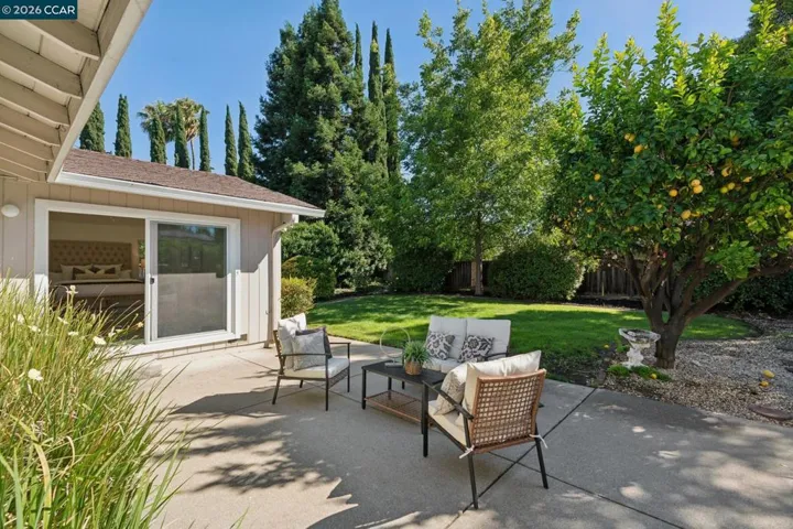 337 Barrow Court, Walnut Creek, California 94598