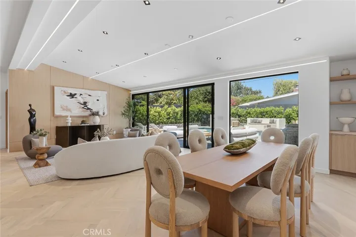 5500 Fenwood, Woodland Hills, California 91367