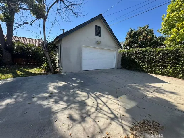 1965 S El Molino, San Marino, California 91108