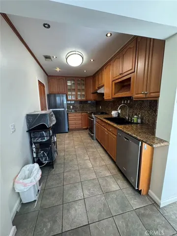 1965 S El Molino, San Marino, California 91108