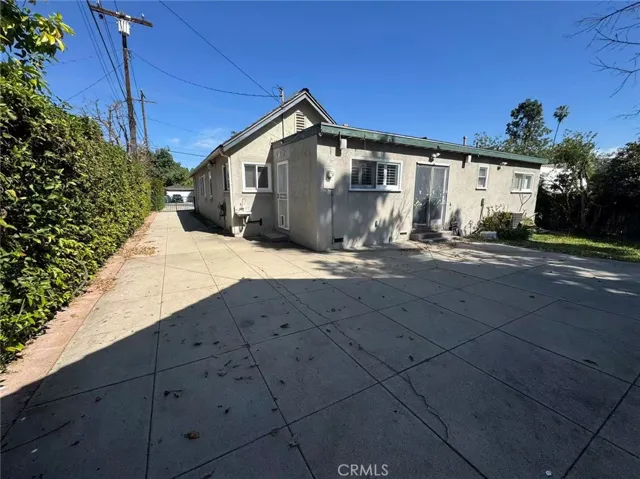 1965 S El Molino, San Marino, California 91108