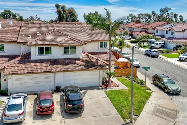2422 Summerhill Drive, Encinitas, California 92024