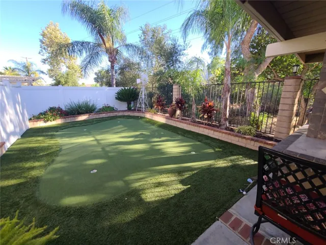 9685 Pebble Brook Drive, Moreno Valley, California 92557