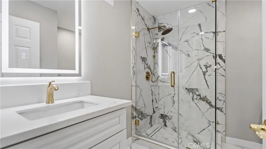 7 Sunup, Irvine, California 92603