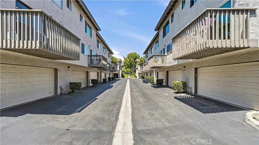 7 Sunup, Irvine, California 92603