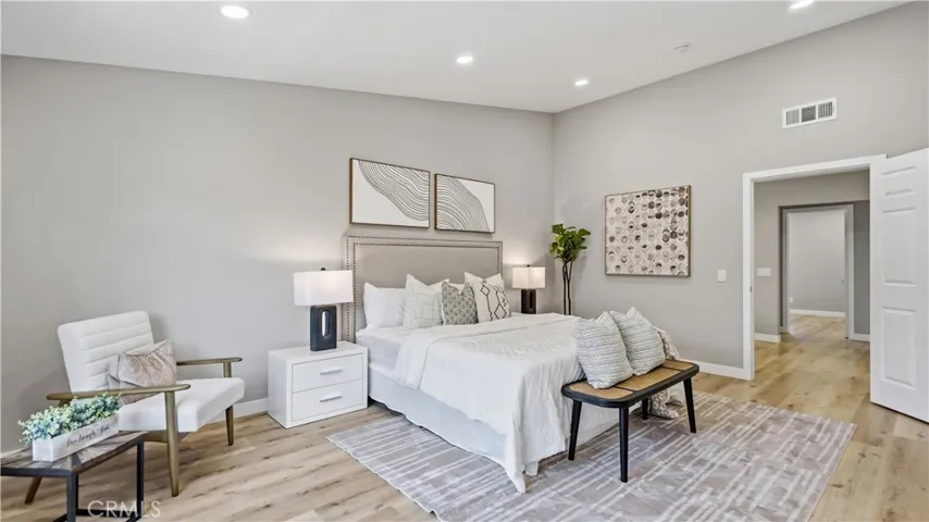 7 Sunup, Irvine, California 92603