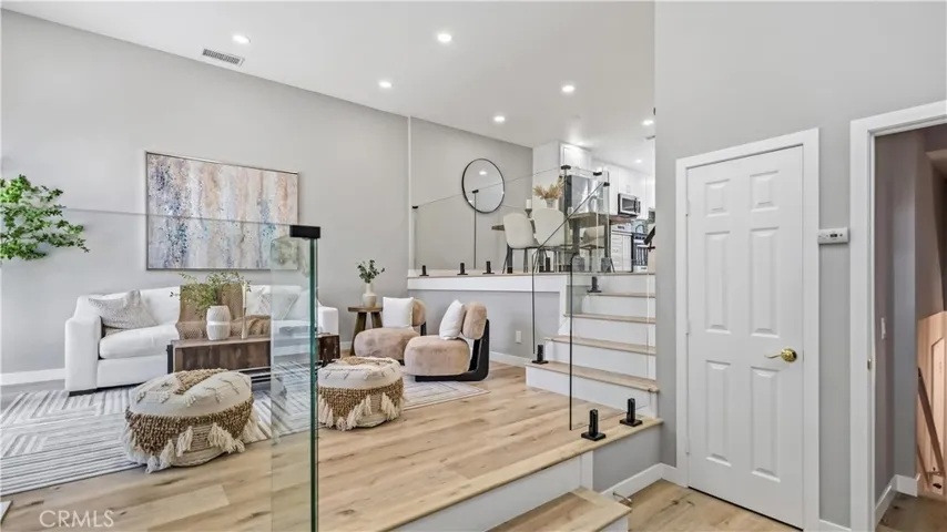 7 Sunup, Irvine, California 92603